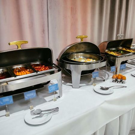 Royal Class Hotel Kolozsvár Kültér fotó
