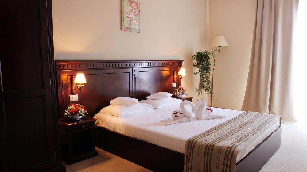 Royal Class Hotel Kolozsvár Kültér fotó