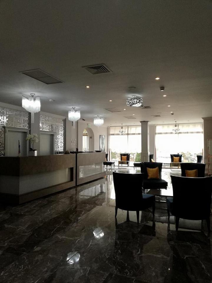 Royal Class Hotel Kolozsvár Kültér fotó