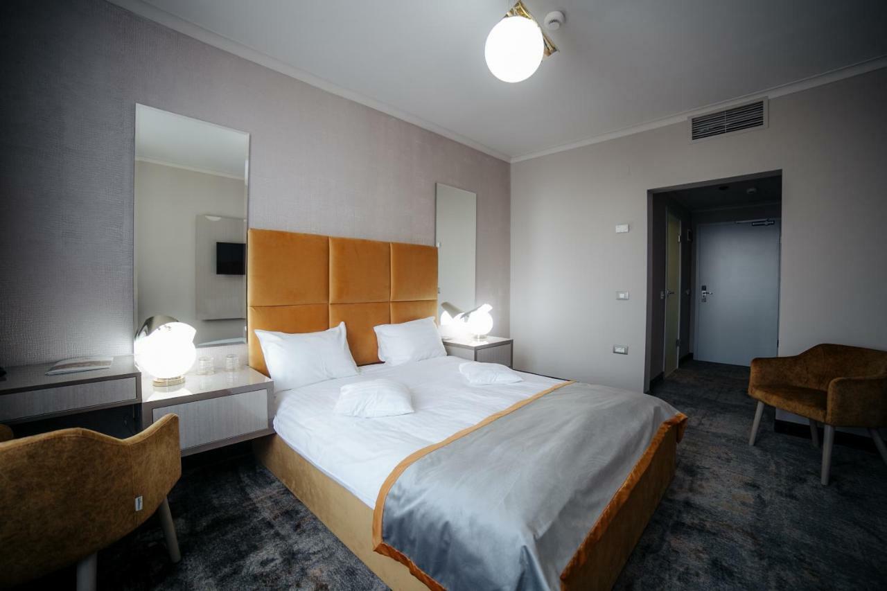 Royal Class Hotel Kolozsvár Kültér fotó