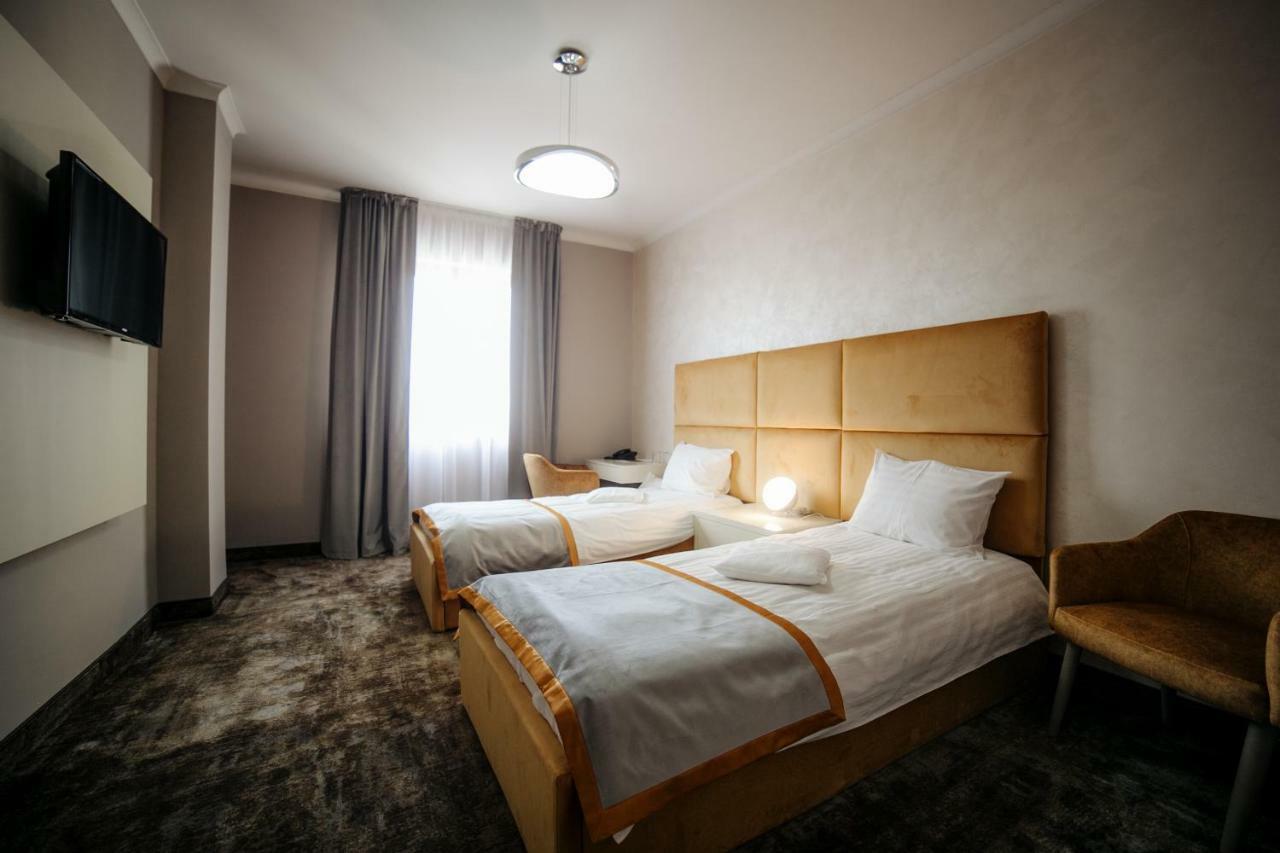 Royal Class Hotel Kolozsvár Kültér fotó