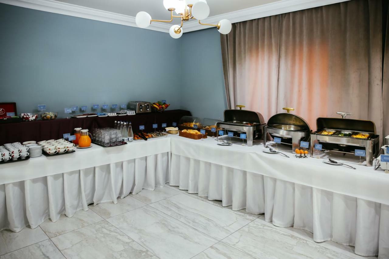 Royal Class Hotel Kolozsvár Kültér fotó